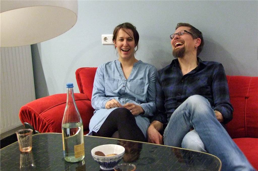 Schnitzen beim Schnittchen: Ein Kreativcafé eröffnet bald im Dortmunder Kreuzviertel Das sieht doch schon ganz gemütlich aus: Im Café herrscht Wohnzimmeratmosphäre.