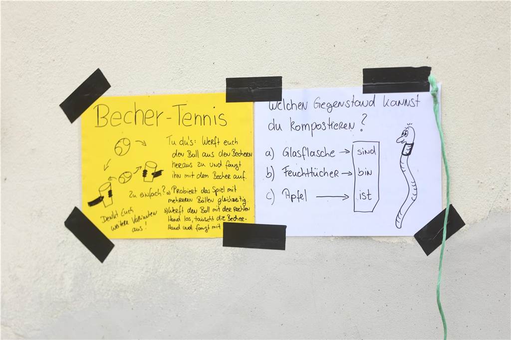 Das Sommerfest der Waldschule Cappenberg stand ganz im Zeichen einer Olympiade mit Geschicklichkeitsaufgaben mit wiederverwerteten Materialien.
