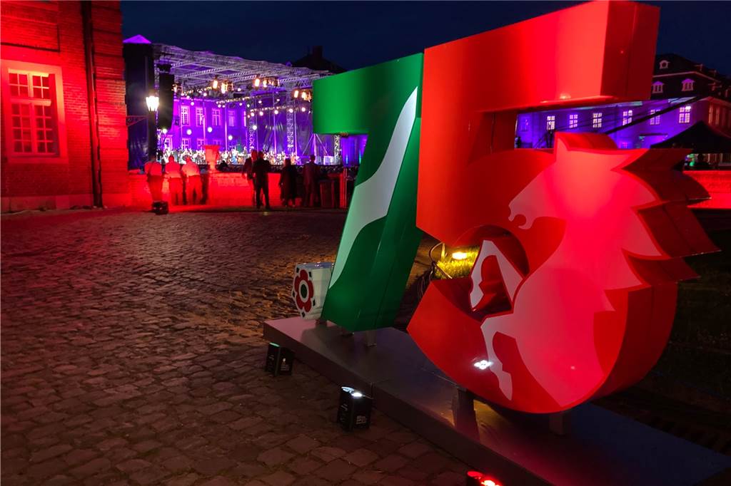 Das Sommerkonzert am Schloss Nordkirchen fand im Rahmen des 75. Bestehens des Landes NRW statt.