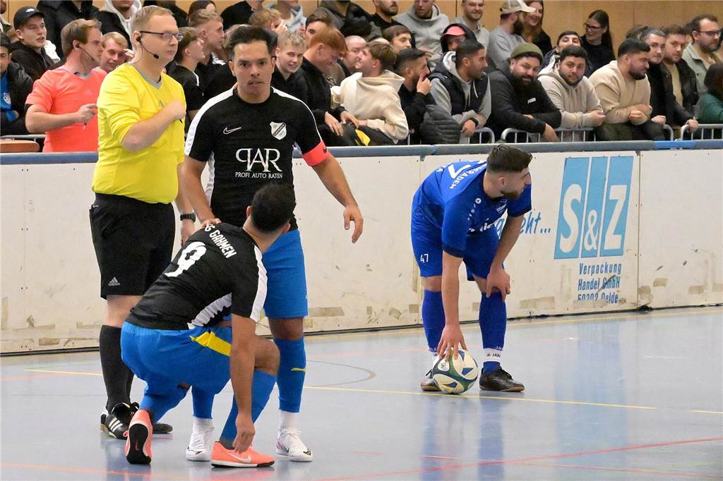 Fünf Rote Karten bei SG Gahmen gegen TuS Niederaden Das Spiel der SG Gahmen gegen den TuS Niederaden endete 3:3.