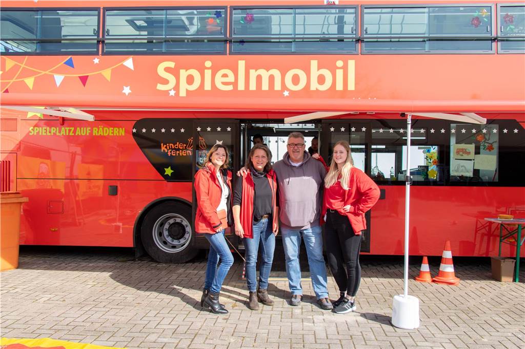 Kinderferienzirkus fällt aus: Stattdessen hält das Mittelalter Einzug Das Spielmobil kümmert sich auch totz der Planänderung in diesem Jahr um die Betreuung vor Ort.