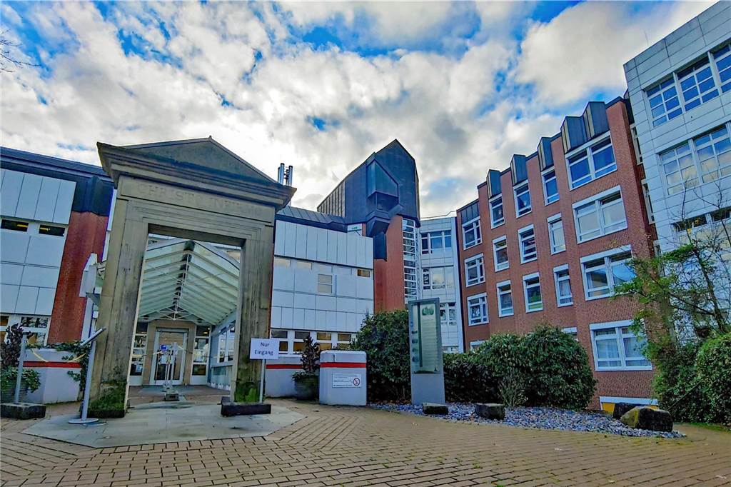 Nach der großen Krankenhaus-Fusion sind Veränderungen zu erwarten Das St. Elisabeth-Krankenhaus in Dorsten
