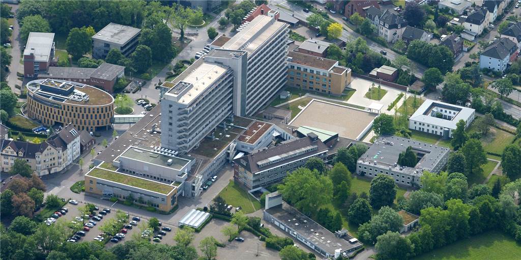 „Mein einziges Problem: Atmen“: Covid-Kranke aus Lünen über Todesangst im Intensivbett Das St.-Marien-Hospital. Hier arbeitet die 55-Jährige, hier wird sie auch behandelt.