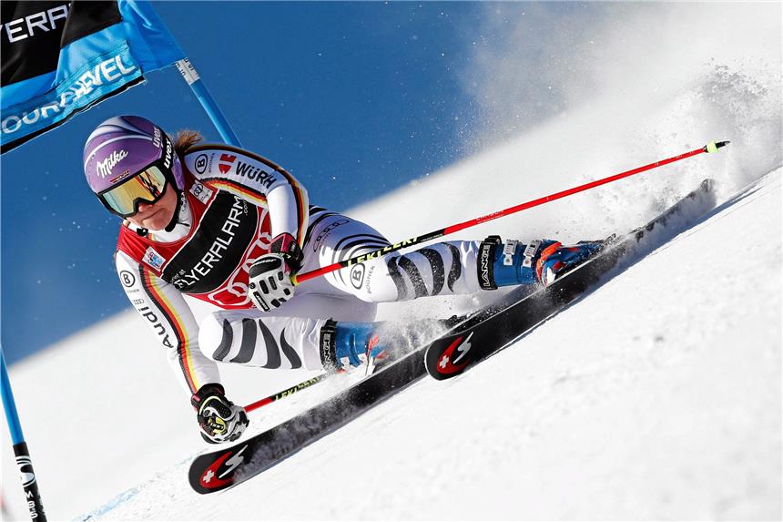Nach gutem Start: Turbulenzen in der Zebra-Herde Das stärkste Ass im DSV-Ärmel: Viktoria Rebensburg ist hinter der übermächtigen US-Amerikanerin Mikaela Shiffrin im Augenblick die vielseitigste Skifahrerin im Weltcup-Zirkus.