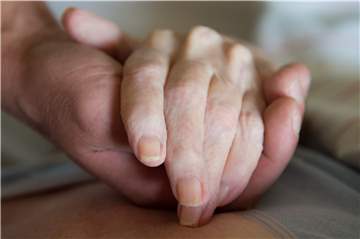 Das Sterben leichte machen, nicht darüber schweigen. Das ist das Ziel von Hospizgruppen.