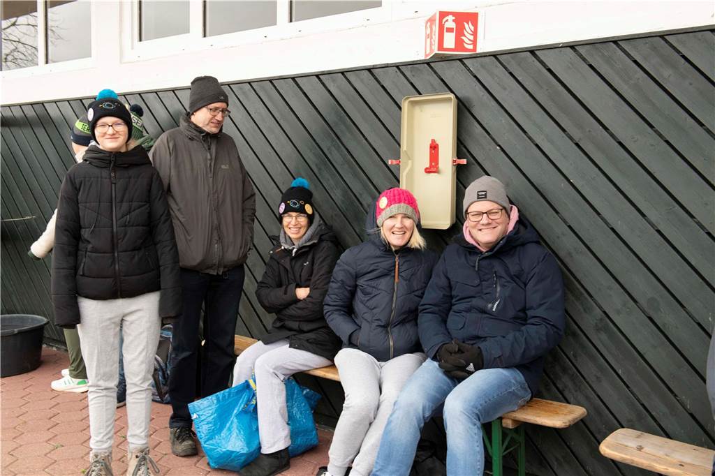 Das Strandbad bietet optimale Bedingungen, um das Neujahrsschwimmen auszurichten und bietet Schutz bei Wind und Wetter.