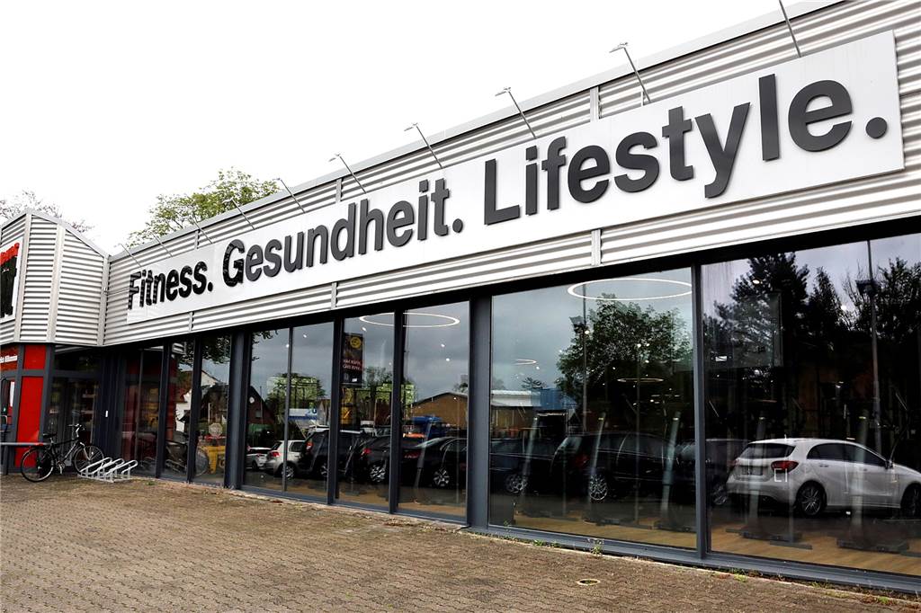 „Wenn wir das früher gewusst hätten, hätten wir das nicht gemacht“ Das Studio Clever Fit an der Recklinghäuser Straße war bisher nur drei Monate geöffnet.