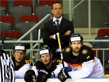 Das Team von Bundestrainer Marco Sturm trifft am 30. April auf Lettland. Foto: S. Diepold