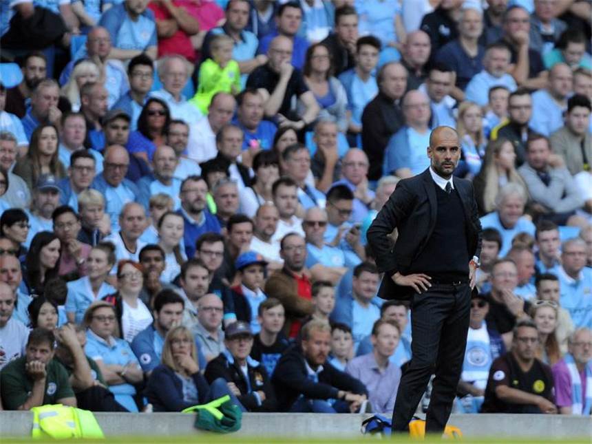 Sieg für Arsenal - Auch ManCity und Leicester erfolgreich Das Team von Pep Guardiola setzte sich gegen den AFC Bournemouth mit 4:0 durch. Foto: Peter Powell
