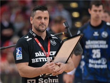 Das Team von Trainer Ljubomir Vranjes hat den Einzug ins Halbfinale verpasst. Foto: Axel Heimken/Archiv
