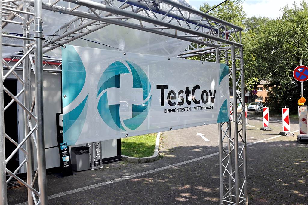Feiern geht nur mit PCR-Test – Aber wo bekommt man den in Haltern? Das Test-Cov Testzentrum an der Seestadthalle bietet PCR Tests an.