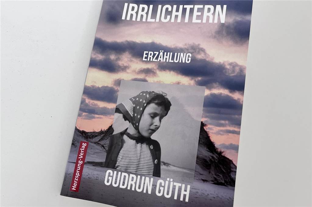 Der Zorn hat ihr beim Schreiben geholfen Das Buchcover von "Irrlichtern" von Gudrun Güth, auf dem eine Schwarz-Weiß-Fotografie der Autorin als Kind zu sehen ist.