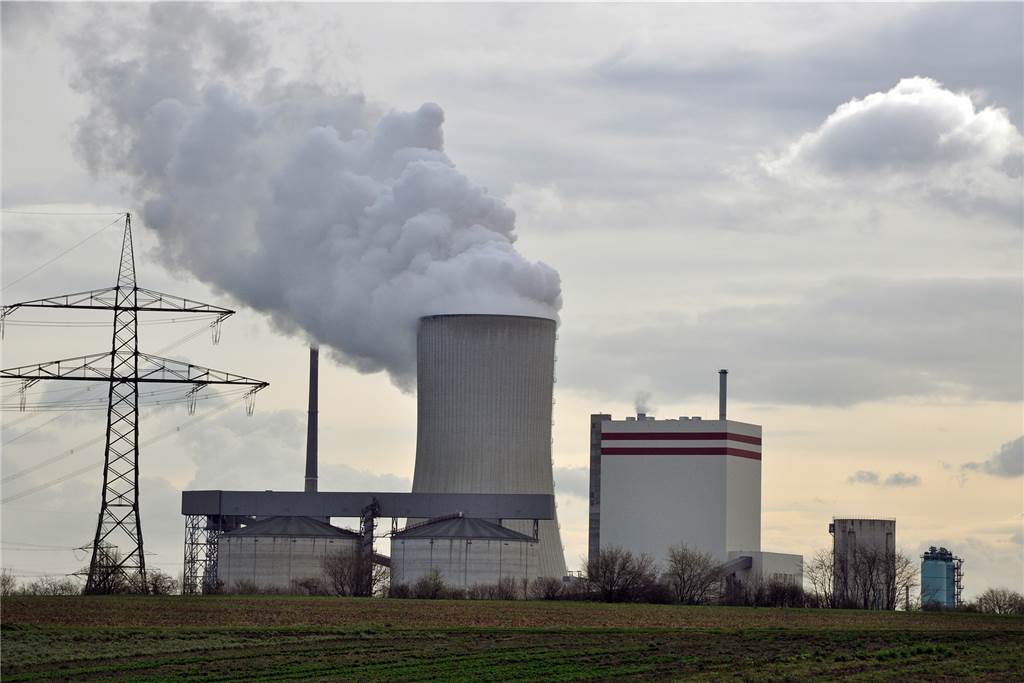 Das Trianel-Kraftwerk im Stummhafen ist seit Ende 2013 am Netz und erzeugt Strom aus Steinkohle.
