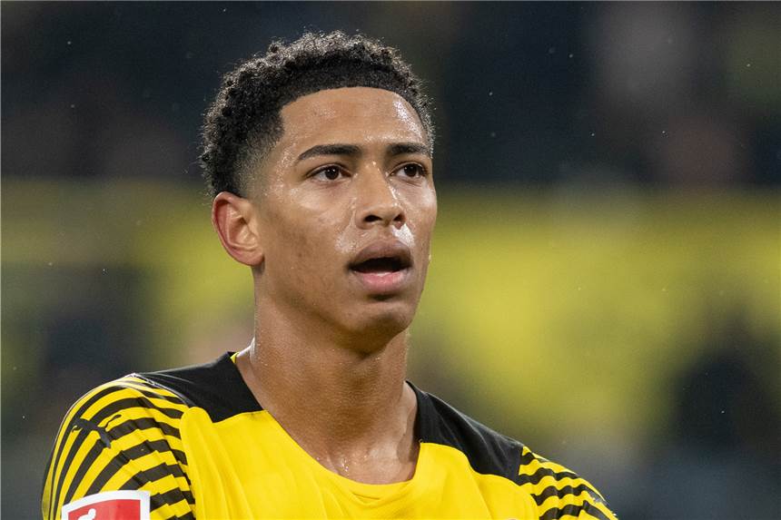 Nach Zwayer-Aussagen: Strafe für BVB-Profi Bellingham steht fest Das Urteil gegen BVB-Profi Jude Bellingham steht fest.