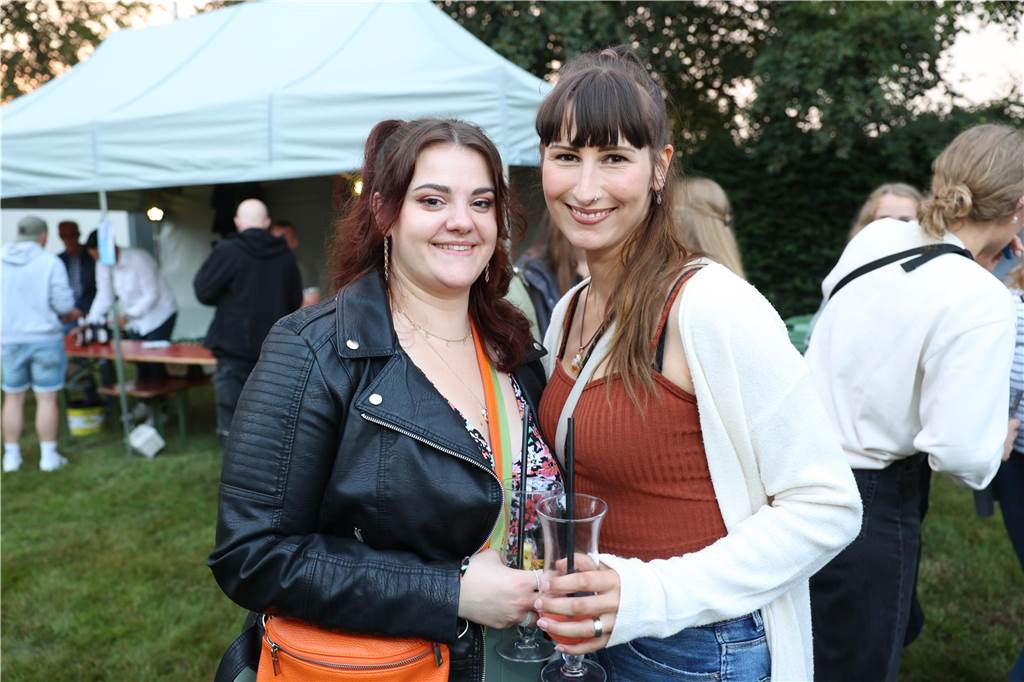Das Vereinsgelände des Schäferhundevereins OG-Olfen wurde beim Young Summer Special zur Tanzfläche.