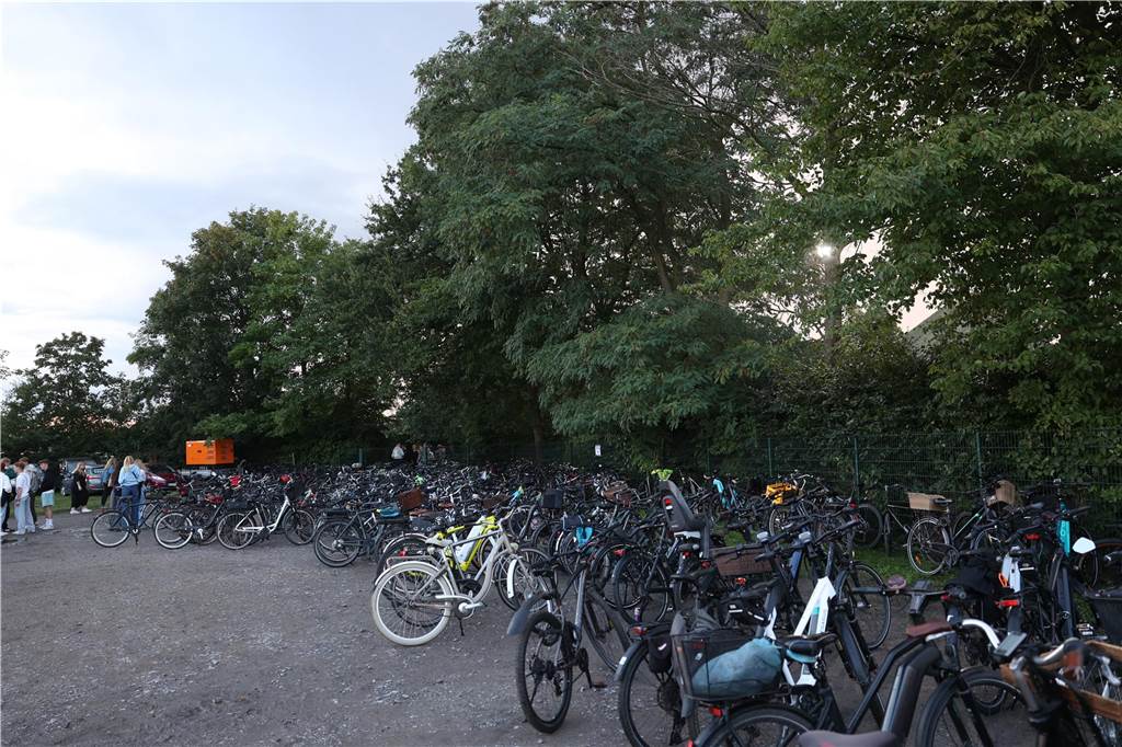 Das Vereinsgelände des Schäferhundevereins OG-Olfen wurde beim Young Summer Special zur Tanzfläche.