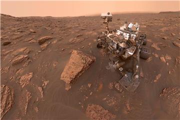Das von der NASA am 21. Juni 2018 veröffentlichte Foto zeigt den Rover „Curiosity“. Der gigantische Staubsturm auf dem Mars hat nun den ganzen Planeten im Griff. Foto. Curiosity/NASA/JPL-Caltech Foto: Curiosity