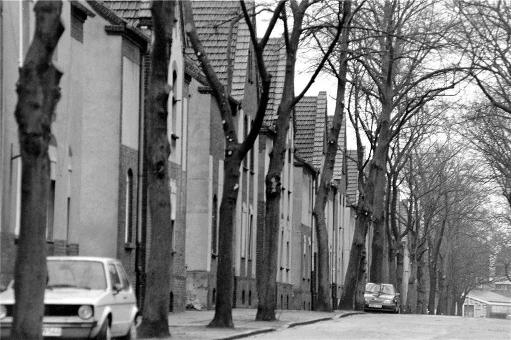 Das war die Karl-Haarmann-Straße in Brambauer. 