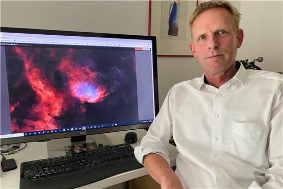 Milliarden Lichtjahre entfernt: Hobby-Astronom zeigt beeindruckende Bilder