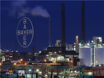 Das Werk der Bayer AG im Chemiepark in Leverkusen. Foto: Oliver Berg/Archiv