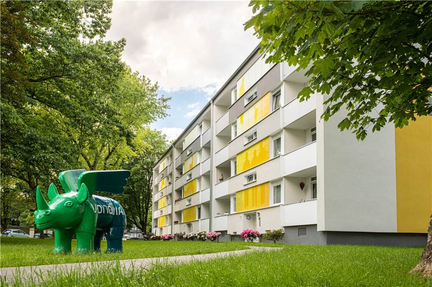 Vonovia investiert 24 Millionen Euro in Dortmund Das Wohnungsunternehmen Vonovia hat unter anderem Häuser am Steinfurtweg im Stadtteil Kirchlinde modernisiert.