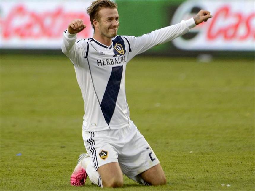 Happy End: Beckham verlässt LA mit dem Meistertitel David Beckham hat in seinem letzten Spiel für Los Angeles Galaxy nochmals den MLS-Titel gewonnen. Foto: Paul Buck