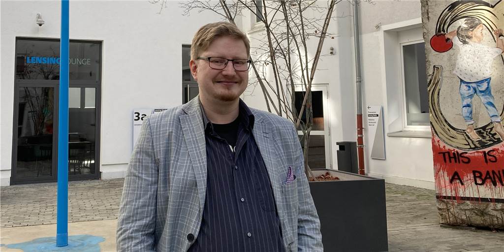 „Ich bin arm!“ Dortmunder redet offen über Existenzängste David Hinder spricht offen mit uns über sein Leben in relativer Armut.