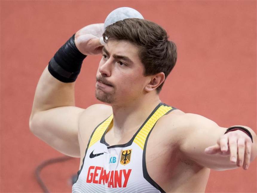 Dreispringerin Gierisch jubelt über EM-Gold - Storl Bronze David Storl wurde mit 21,30 Metern Dritter. Foto: Marko Drobnjakovic