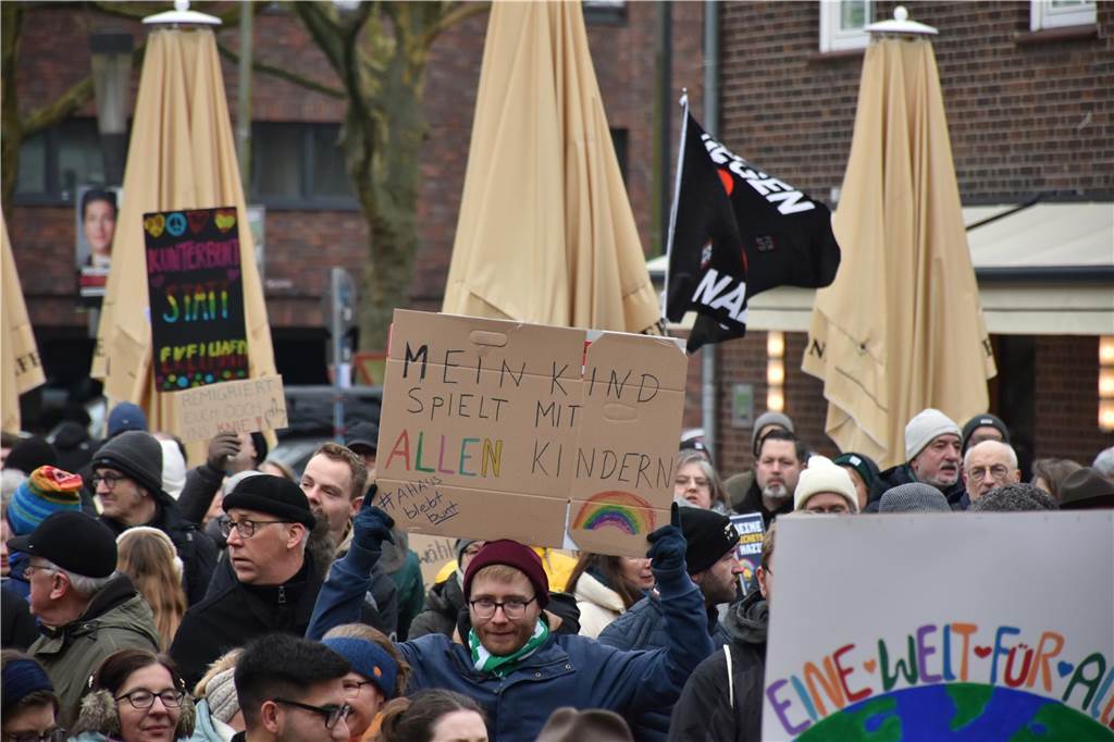 Demonstration "Ahaus bleibt bunt"