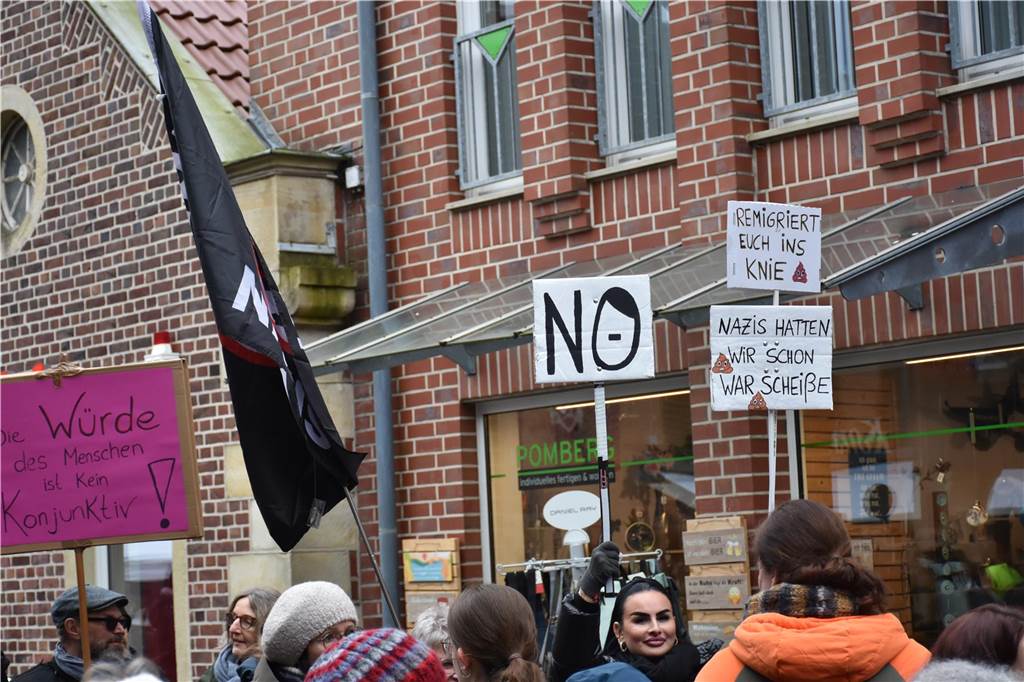 Demonstration "Ahaus bleibt bunt"