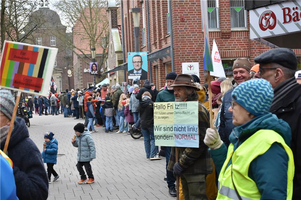 Demonstration "Ahaus bleibt bunt"