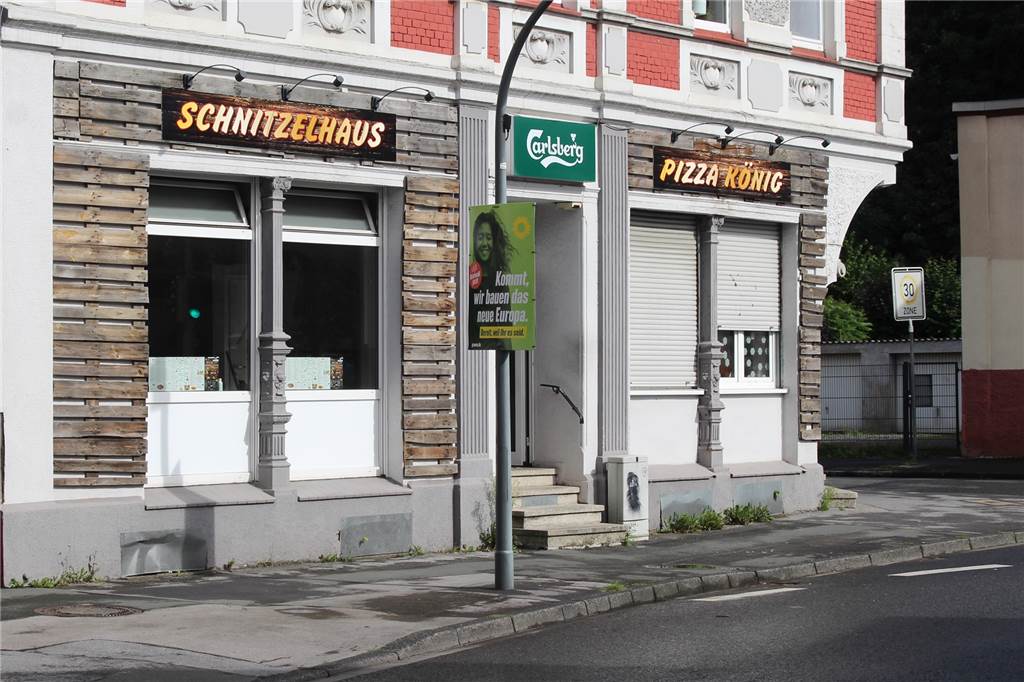 Pizza-König: Der Nachfolger muss eine Entscheidung treffen Den Pizza-König, der vorher an der Provizialstraße residierte, findet man nun in Kirchlinde an der Westerwikstraße.