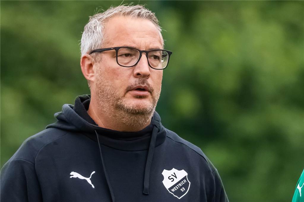 Dortmunder Kreisligist holt bekannte Fußballer des FC Roj: Klub gründet neue Mannschaft Den SV Westrich um Trainer Marc Risse zählt Haris Aletic zu den Aufstiegsfavoriten.