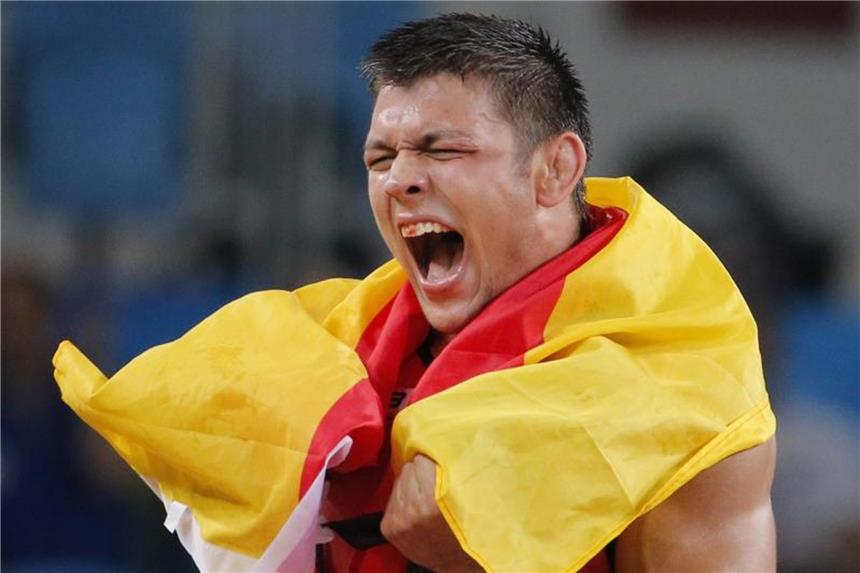 Ringer Kudla holt erste Medaille bei EM Denis Maksymilian Kudla hat mit Bronze die erste deutsche Medaille bei der EM in Russland geholt. Foto: Sergei Ilnitsky/EPA