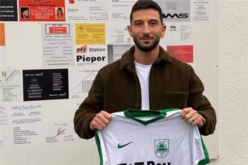 SuS Oberaden greift durch: Weitere Spieler gehen - Topstürmer kommt Deniz Malik Celiktas wechselt vom Bezirksligisten TSC Kamen zum SuS Oberaden.