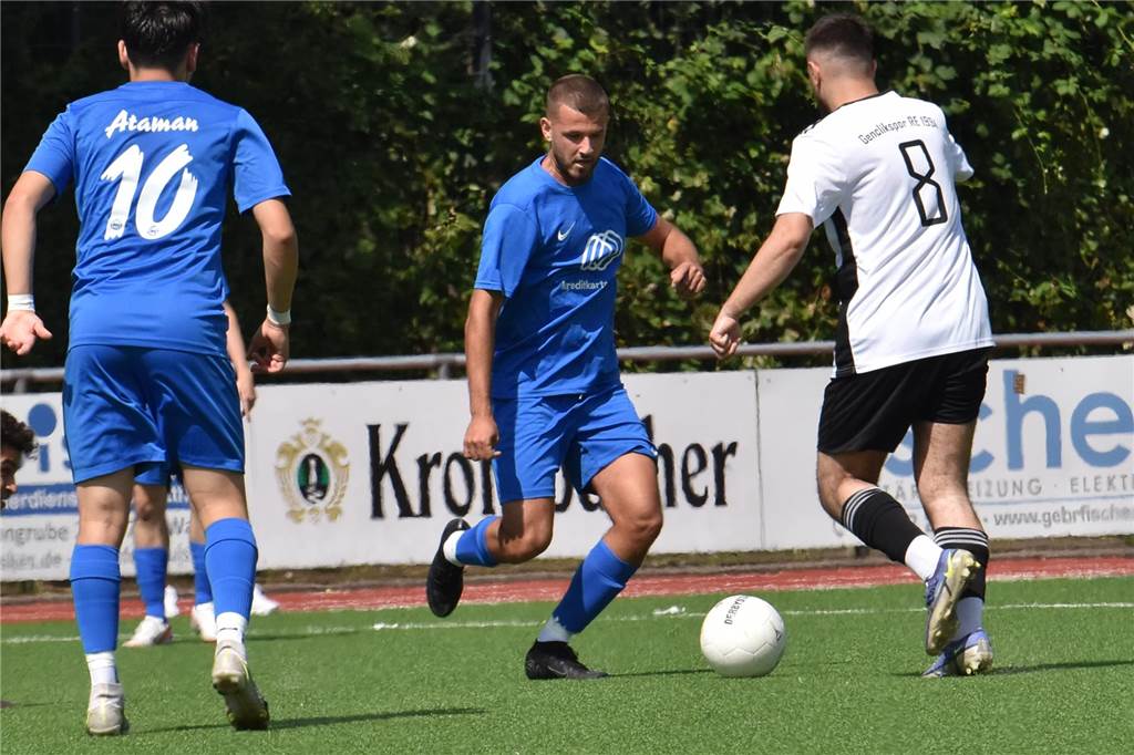 Castrop-Rauxeler Kreisligist holt „Allrounder“ vom VfB Waltrop: Auch zwei weitere Neue kommen Deniz Pitscher wechselt vom VfB Waltrop zur SG Arminia/Victoria.