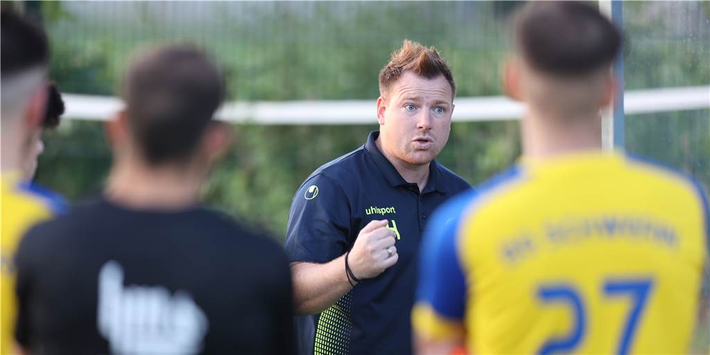 Spvg Schwerin: Zwei Spieler haben sich ungewollt selbst aus dem Kader gestrichen Dennis Hasecke, Trainer der Spvg Schwerin, muss am ersten Bezirksliga-Spieltag auf zwei gesperrte Spieler verzichten.