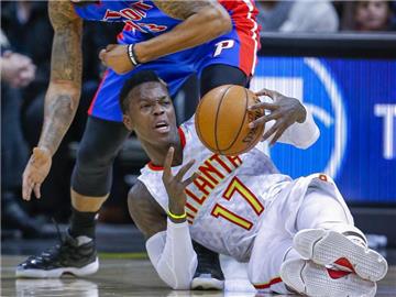 Dennis Schröder und die Atlanta Hawks waren gegen die Detroit Pistons chancenlos. Foto: Erik S. Lesser