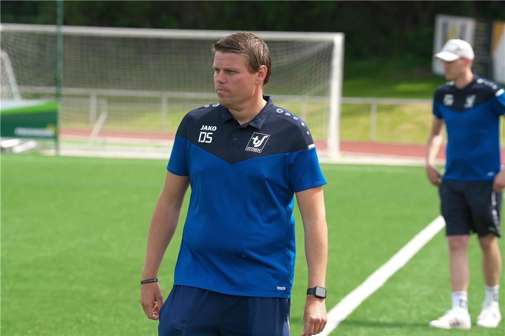 Kranker Hamster und Straßenschild-Unfall: Halterner Trainer verraten kurioseste Absagegründe Dennis Schulz erinnert sich an eine merkwürdige Trainingsabsage.