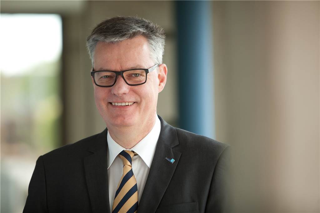 Der 1. Beigeordnete Michael Eckhardt erklärte, die Situation im Bürgerbüro sei „beschissen“.