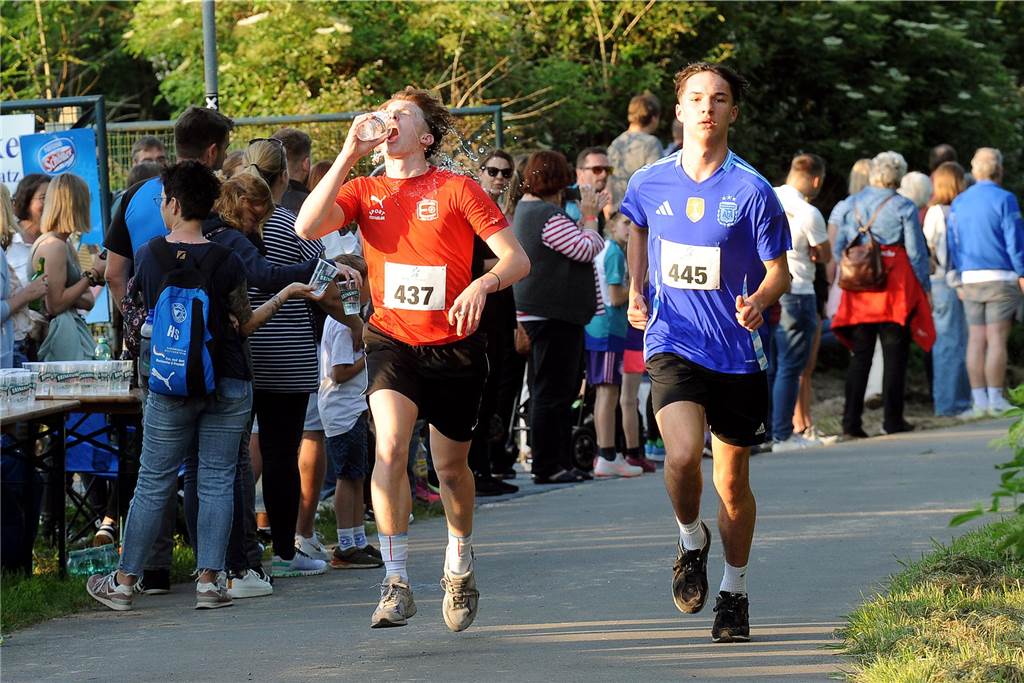 Der 16. Schwerter Ruhrstadtlauf in Westhofen.