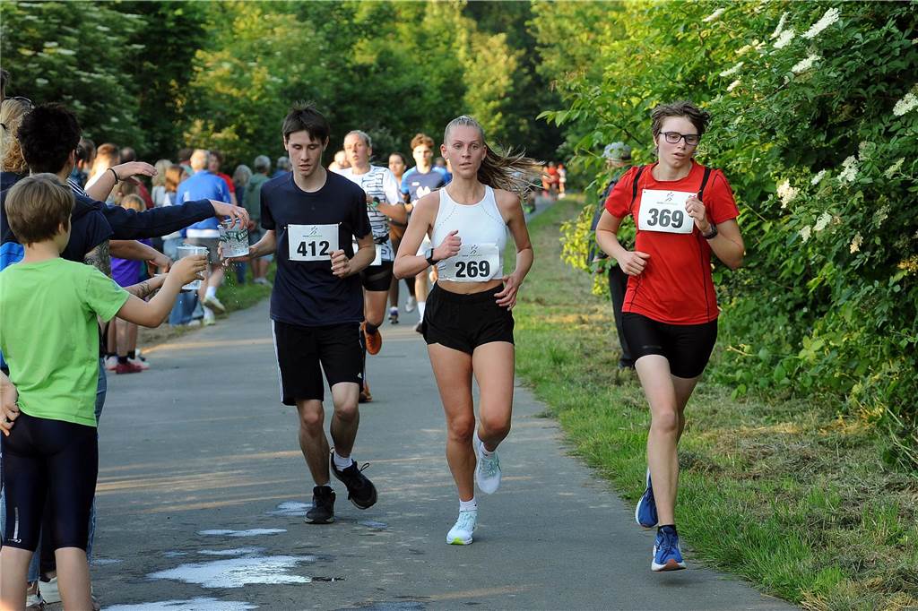 Der 16. Schwerter Ruhrstadtlauf in Westhofen.
