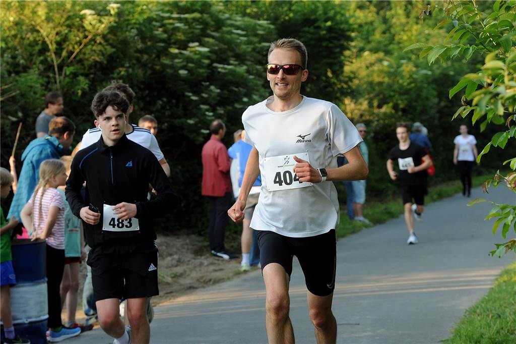 Der 16. Schwerter Ruhrstadtlauf in Westhofen.