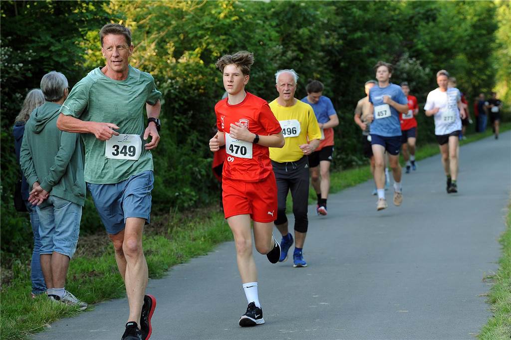 Der 16. Schwerter Ruhrstadtlauf in Westhofen.