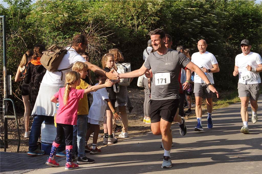 Der 16. Schwerter Ruhrstadtlauf in Westhofen.