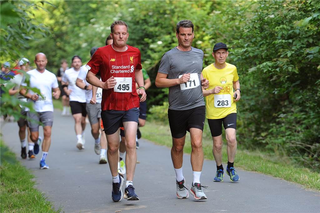 Der 16. Schwerter Ruhrstadtlauf in Westhofen.