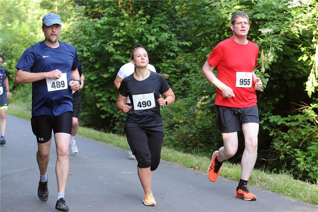 Der 16. Schwerter Ruhrstadtlauf in Westhofen.