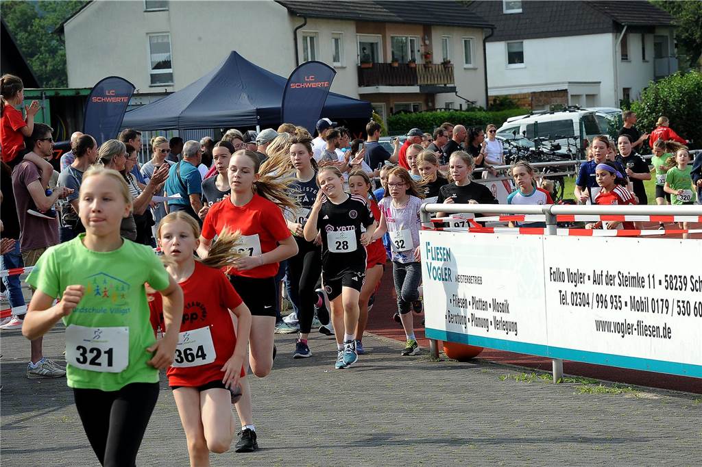 Der 16. Schwerter Ruhrstadtlauf in Westhofen.