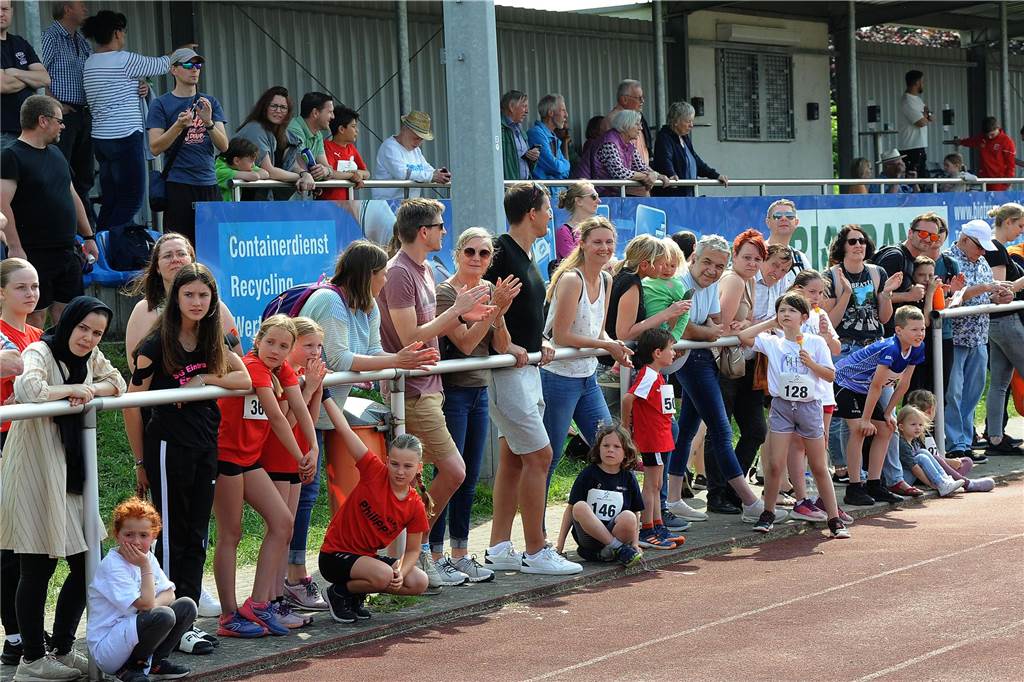Der 16. Schwerter Ruhrstadtlauf in Westhofen.