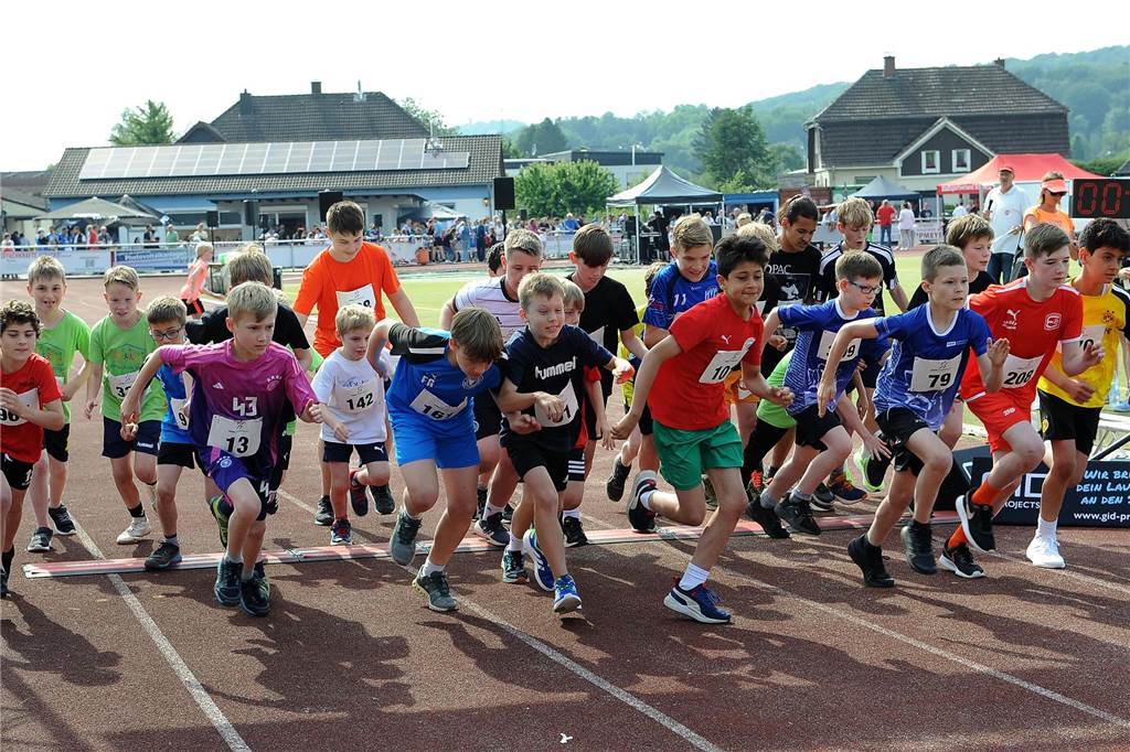 Der 16. Schwerter Ruhrstadtlauf in Westhofen.